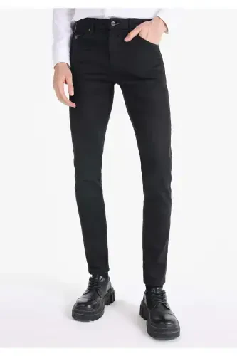 Black, straight leg, low rise, slim fit 041 Danny pants for men. - 4