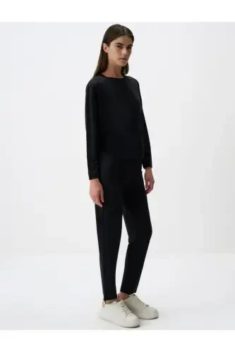 Black Straight Leg Regular Fit High Waisted Knitted Pants - 3