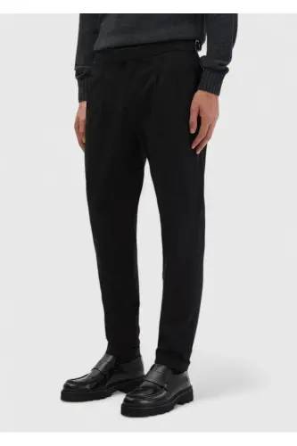 Black Straight Weave Carrot Fit Casual Cotton Blend Trousers - 3