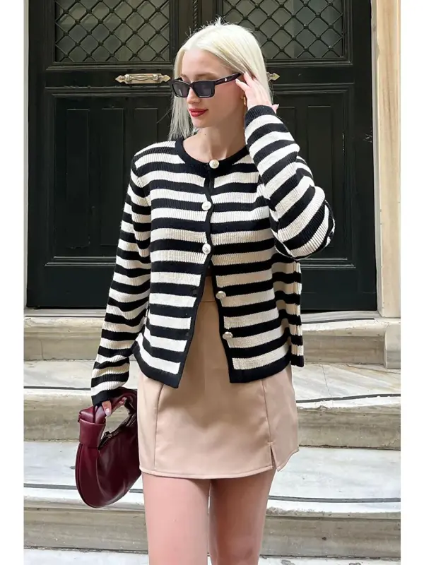 Black Striped Turtleneck Gold Button Detailed Cotton Cardigan Mg1605-Black - LC WAIKIKI