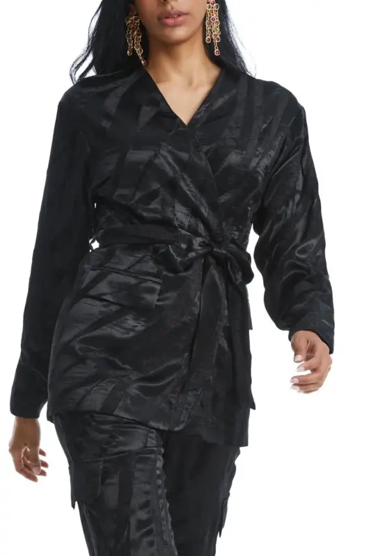 Black Suit with Shiny Patterned Belt and Asymmetrical Jacket 38849 - 2