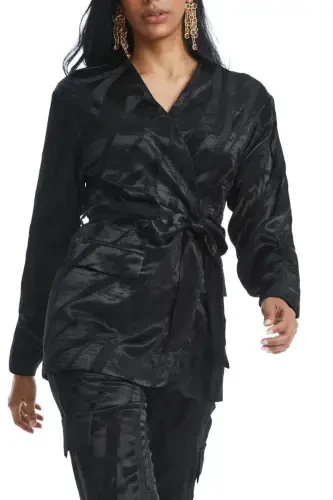 Black Suit with Shiny Patterned Belt and Asymmetrical Jacket 38849 - Modazone (1)