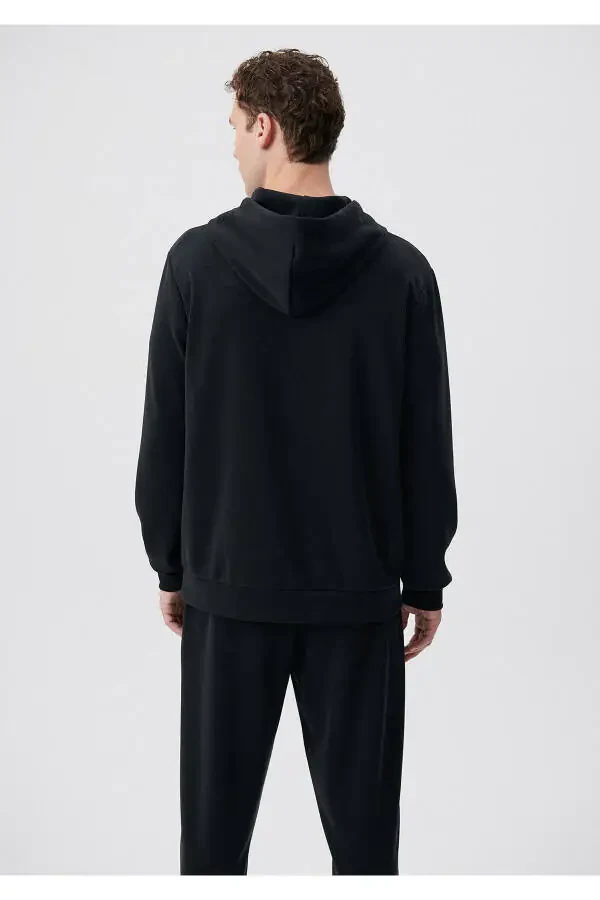 Black Sweatshirt 0611712-900 - 16