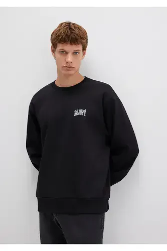Black Sweatshirt with Logo Print 0611716-900 - MAVI (1)