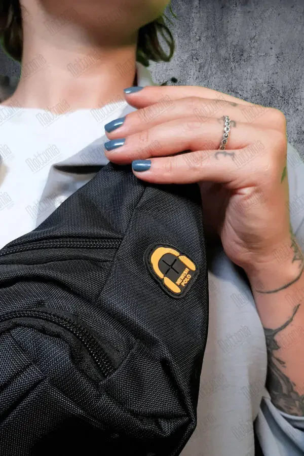 Black Waterproof Earphone USB Output Shoulder And Waist Bag Daily Crossbody Freebag - 3