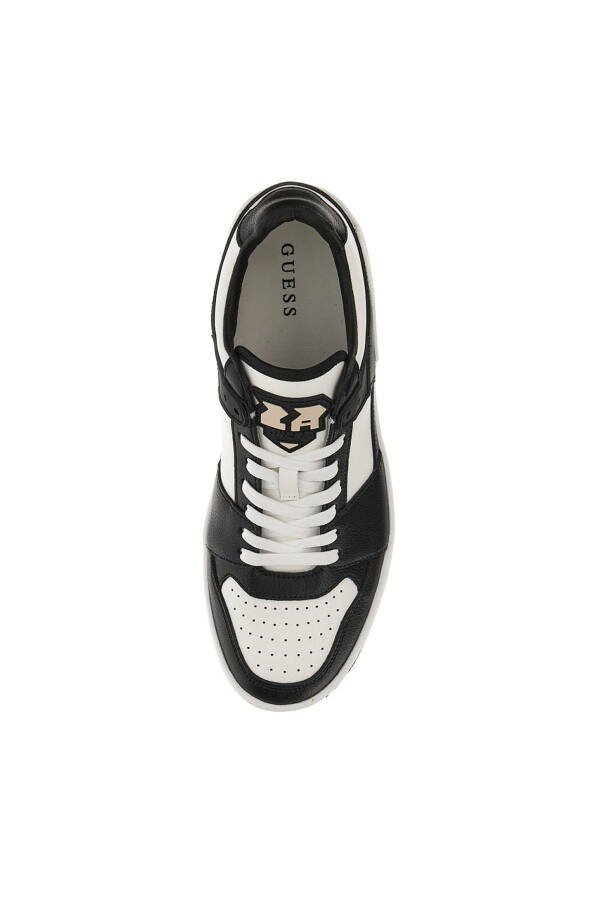 Black - White Men's Sneaker SAVA LOW - 9