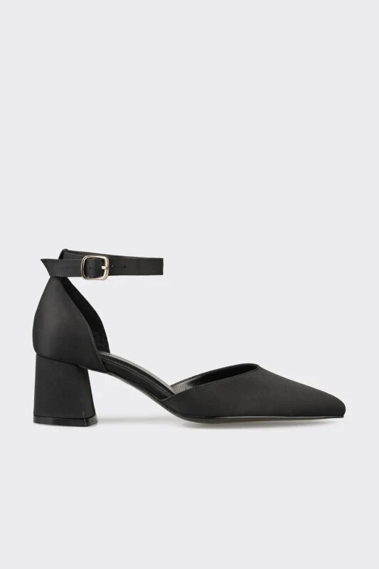 Black Woman's High Heels - Modazone