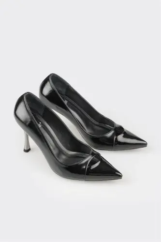 Black Woman's High Heels - ELLE SHOES (1)