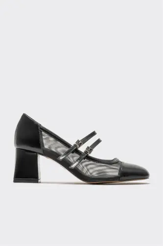 Black Woman's High Heels - 1