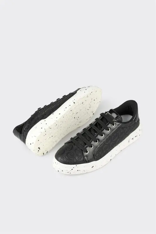 Black Women's Athletic Shoes - 3