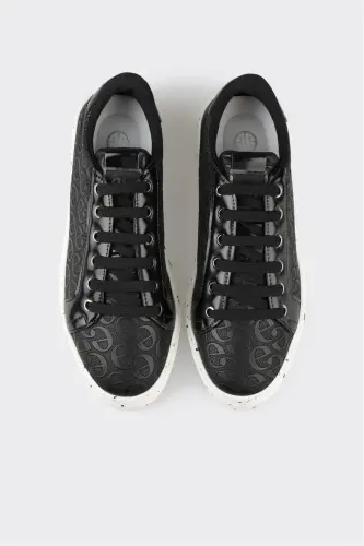 Black Women's Athletic Shoes - 4