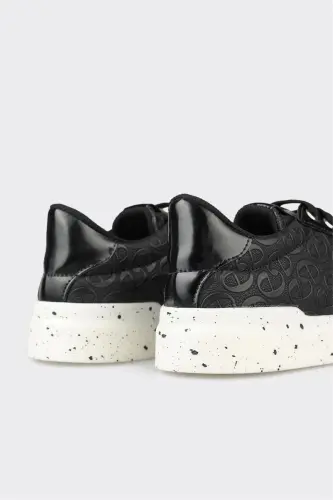 Black Women's Athletic Shoes - 5