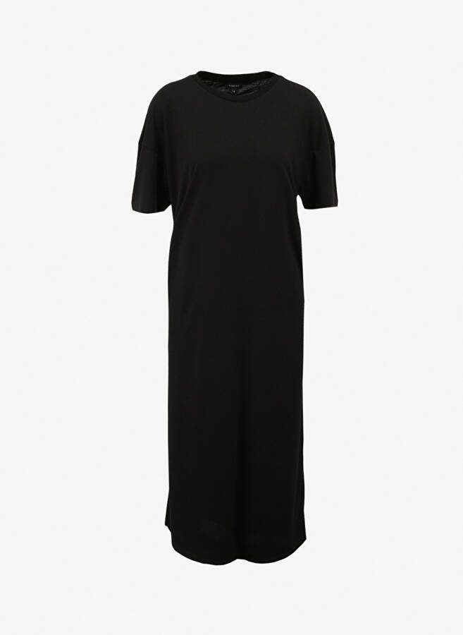 Black Women's Basic Crew Neck Dress - 9