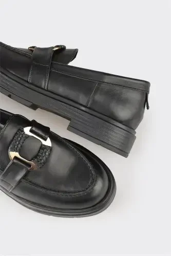 Black Women's Casual Shoes - 5