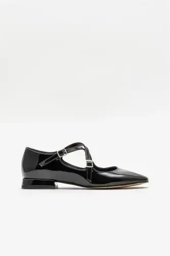 Black Women's Casual Shoes - 1
