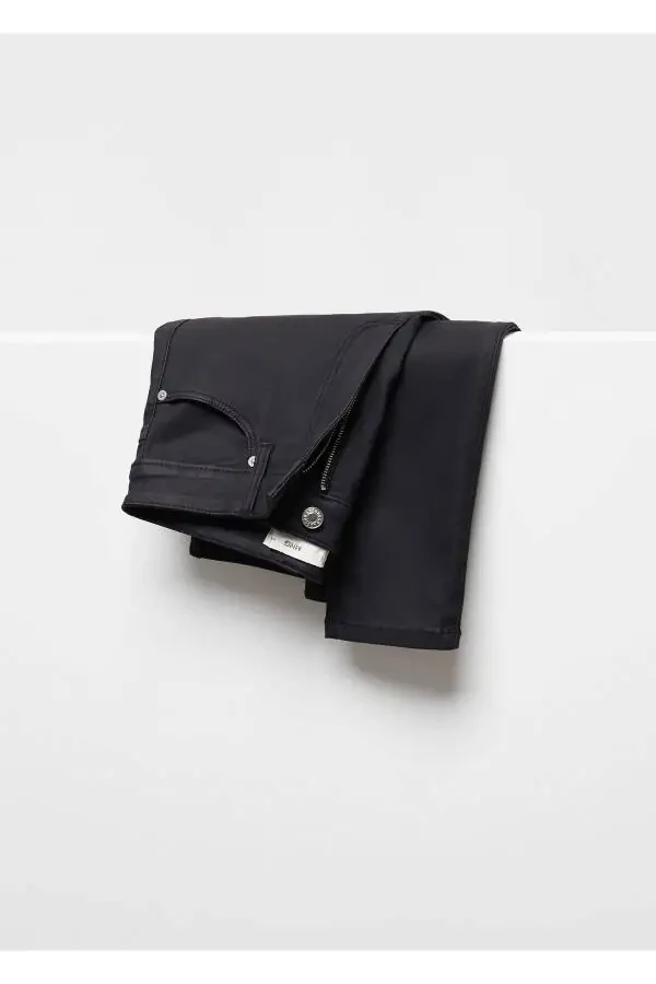 Black Women's Jeans 67110264 - 8