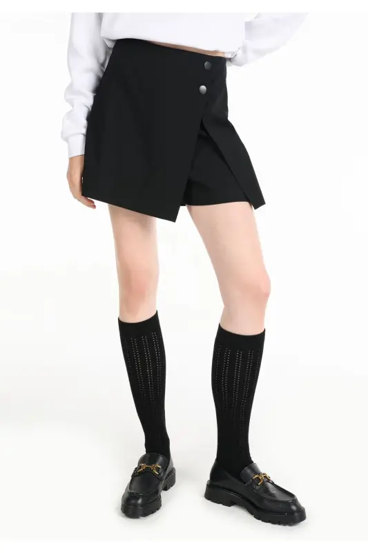 Black women's mini shorts - 4