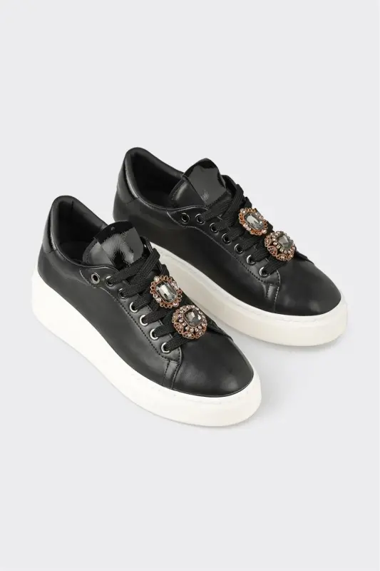 Black Women's Sports Shoe - Black - 2