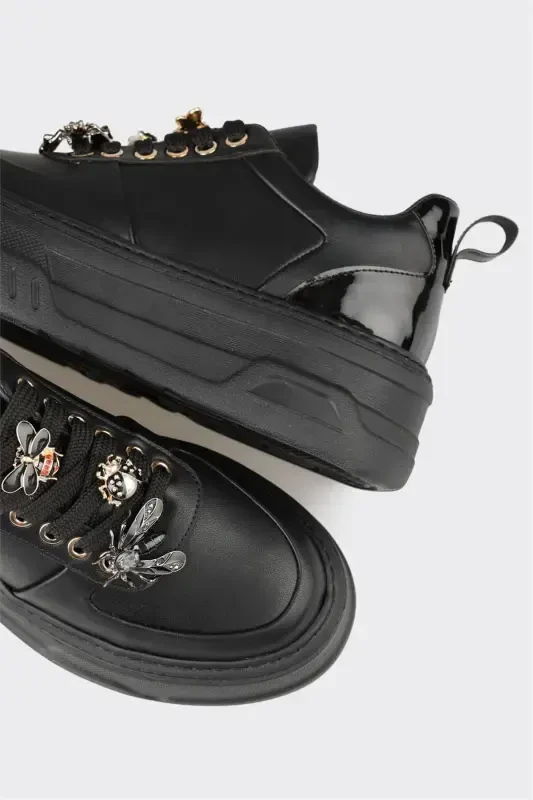 Black Women's Sports Shoe - Black - 5