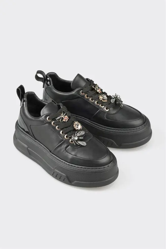 Black Women's Sports Shoe - Black - 2