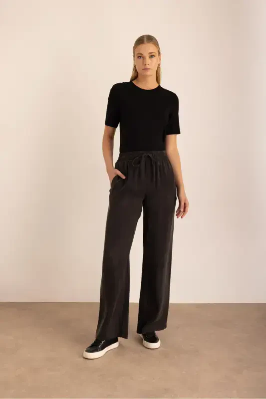 Black Woven Belt Elastic Trousers - 2
