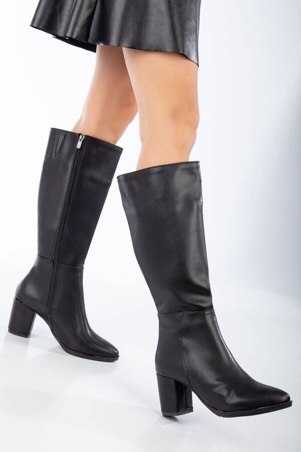 Black zipper knee-high heeled boots - 2