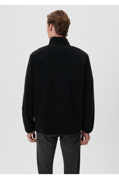Black Zippered Sweatshirt (0S10011-900) - 4