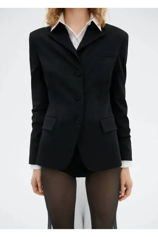 Блейзер с тремя пуговицами - 5
