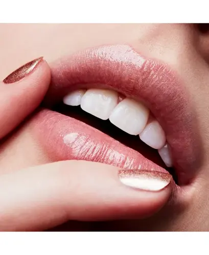 Блеск для губ Lipglass Lip Gloss-Oyster Girl - 2