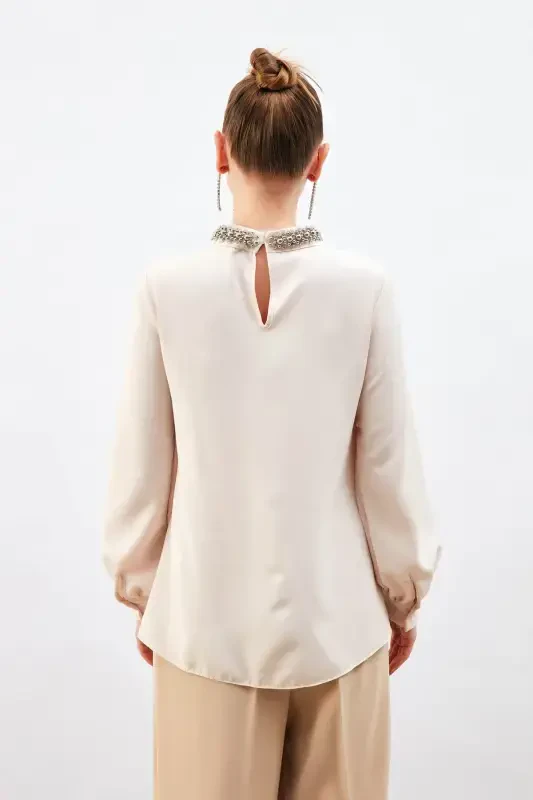 Blouse with Collar Accessory - Beige - 6