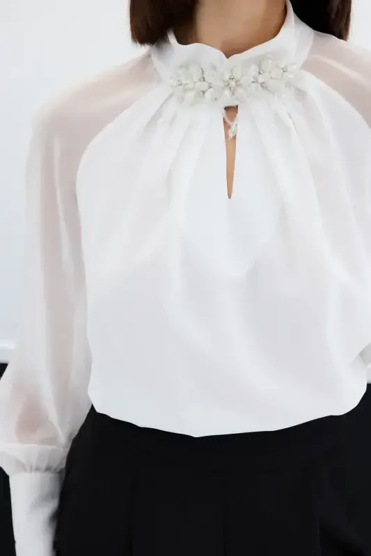 Blouse with Collar Accessory - ECRU - 7