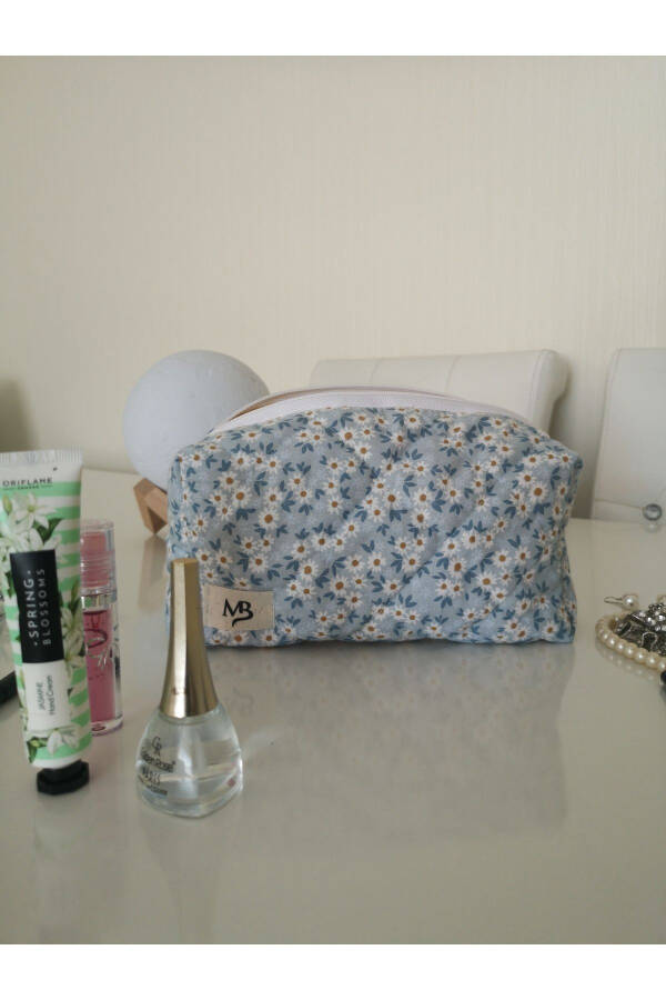 Blue Chamomile Makeup Bag - Large - 17