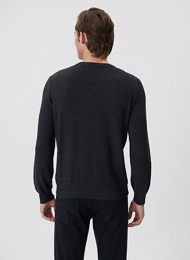 Blue Crew Neck Slim Fit Plain Black Men's Sweater M070781-900_CREW NECK SWEATER - 3