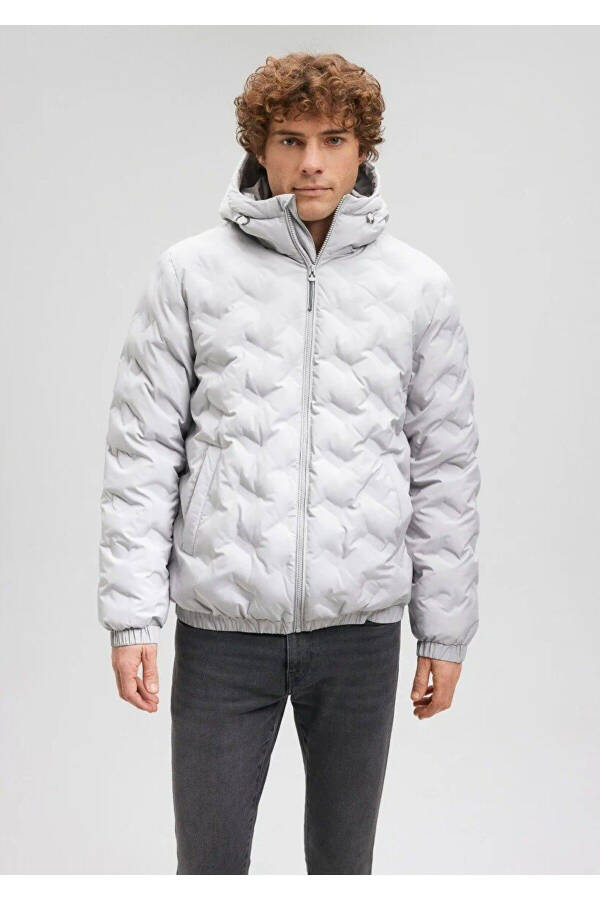 Blue hooded, quilted grey jacket - 3