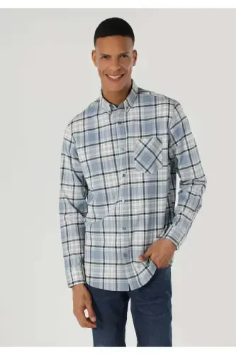 Blue, long-sleeved, regular fit men's shirt with a checkered pocket detail. - 4