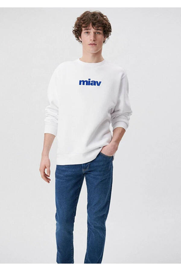 Blue meow printed sweatshirt, white. - 4