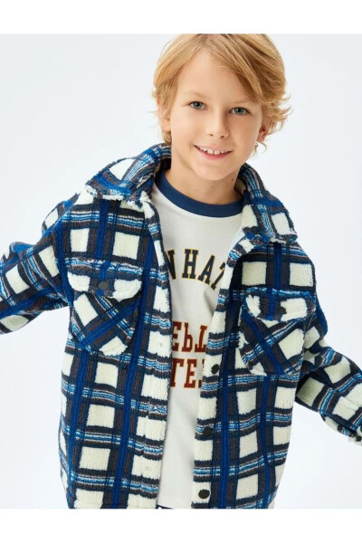 Blue plaid, long-sleeved, pocket detailed plush shirt jacket. - 20