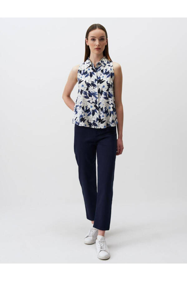 Blue Sleeveless Floral Linen Shirt - 20