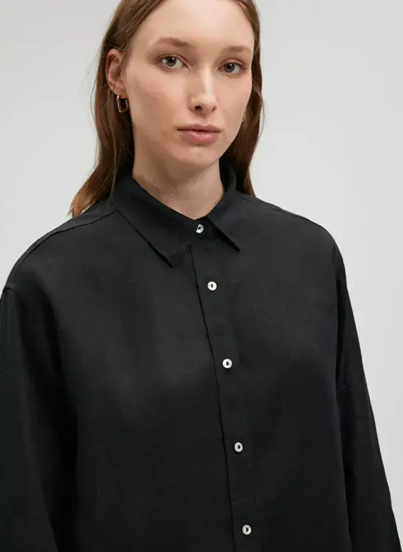 Blue Standard Shirt Collar Black Women's Shirt M1210747-900-LONG SLEEVE SHIRT - 3