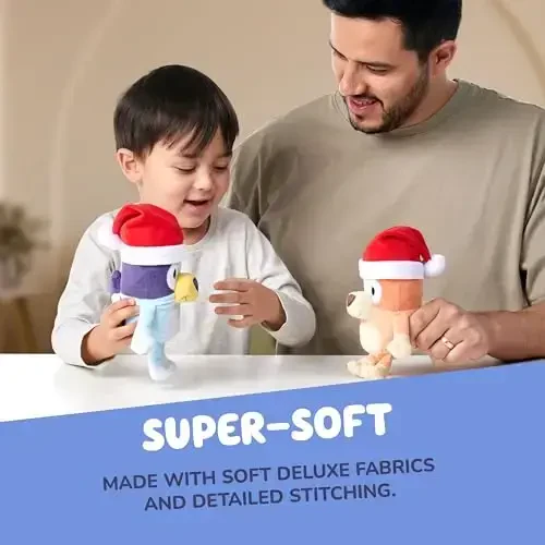 Bluey Toddler Plush Toys 2 to'plami, 7-8 dyuym, yumshoq, Santa shlyapalari bilan bayramona Rojdestvo mavsumi peluş o'yinchoqlari, 3 yoshdan oshgan bolalar uchun quchoqlash uchun mo'ljallangan peluş hayvonlar - 4