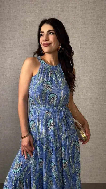 Блузка-бралетт женская из супрема с открытыми плечами и узором через шею - 5