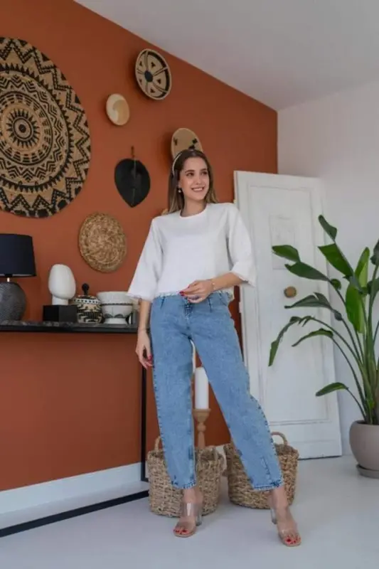 Блузка с белой кисточкой. - 2