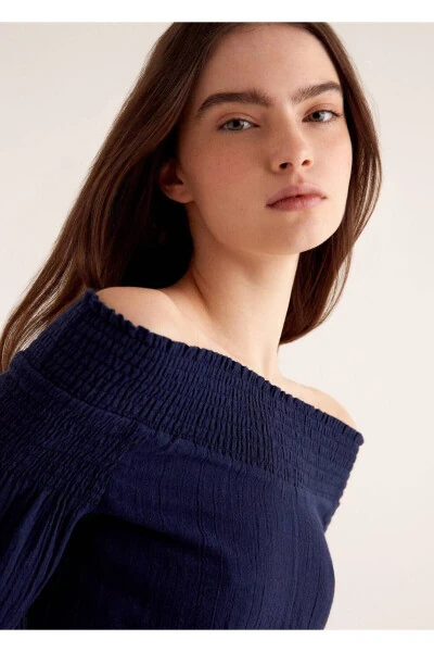 Блузка с открытыми плечами - 4