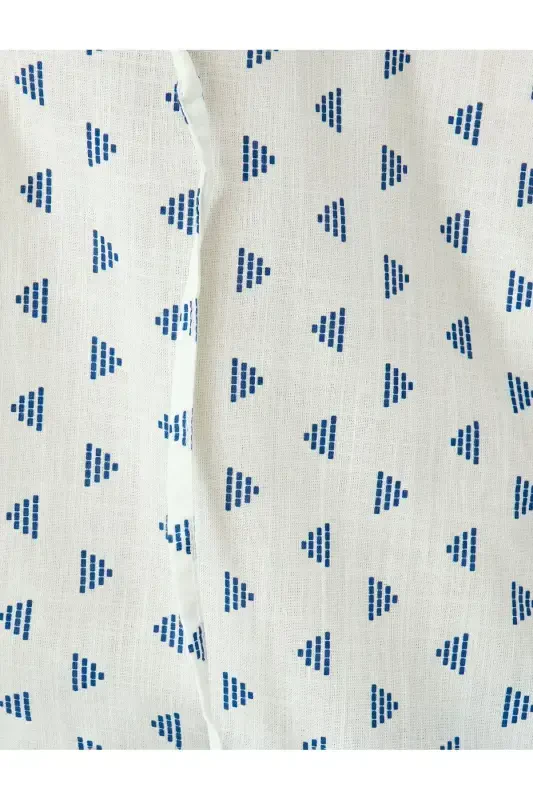 Блузка с V-образным вырезом, кулиской и рукавами-фонариками - 6