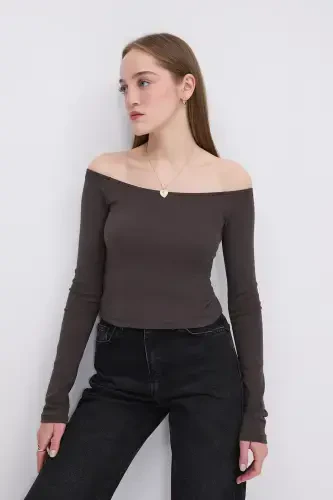 Boat Neck Crop Blouse B1593-S8-Z.Coffee - 1