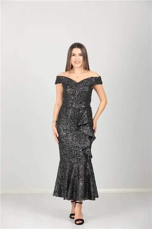 Boat Neck Dress with Ruffle Flounce Detail and Sequin - Black - 1