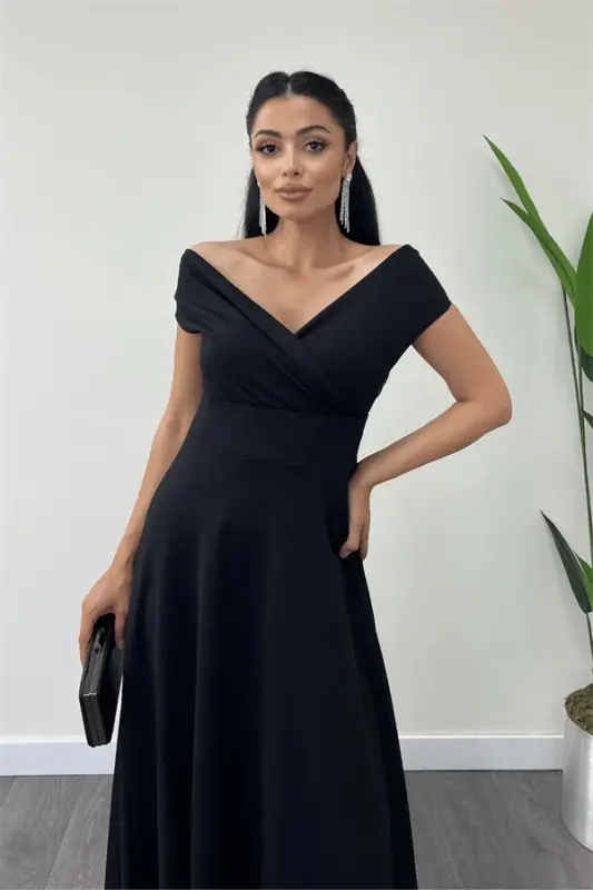 Boat Neck Flared Dress - Black - 3