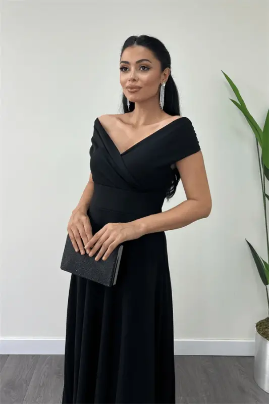 Boat Neck Flared Dress - Black - 4