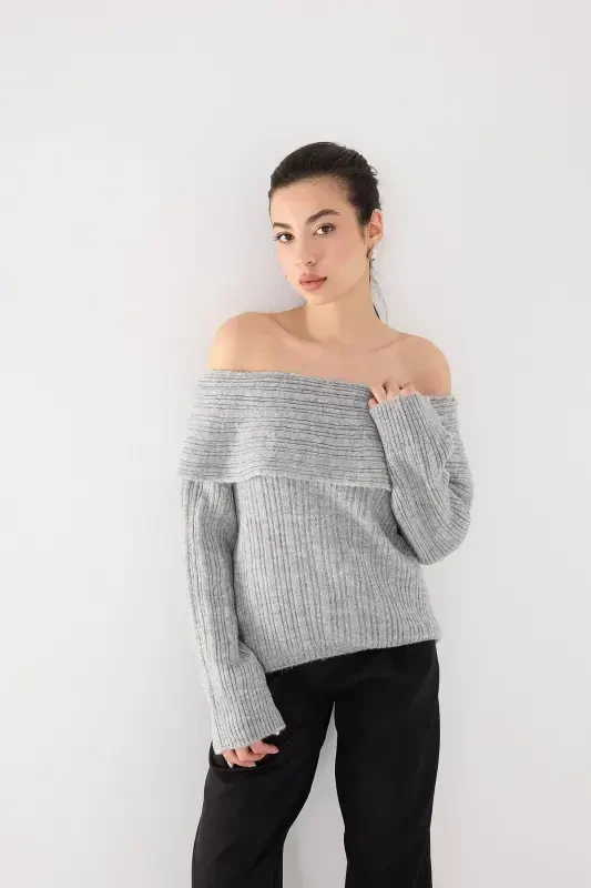 Boat Neck Long Sleeve Knitted Sweater K040-C5-Gray - ADDAX