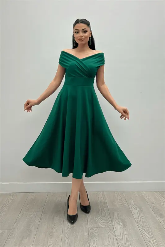 Boat Neck Midi Dress - Emerald Green - 2